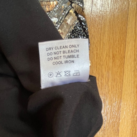 Women’s X by NBD Bethany Festive Sequin Mini Skirt - Picture 8 of 11